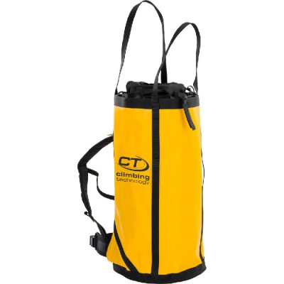 Das Bild zeigt einen Climbing Technology Haulbag auf weißem Hintergrund. Der Bag steht aufrecht in Bildmitte. Das Außenmaterial ist gelber Kunststoff. Seitlich links die schwarzen Träger und der Hüftgurt. Oben die schwarze Verschlussöffnung.